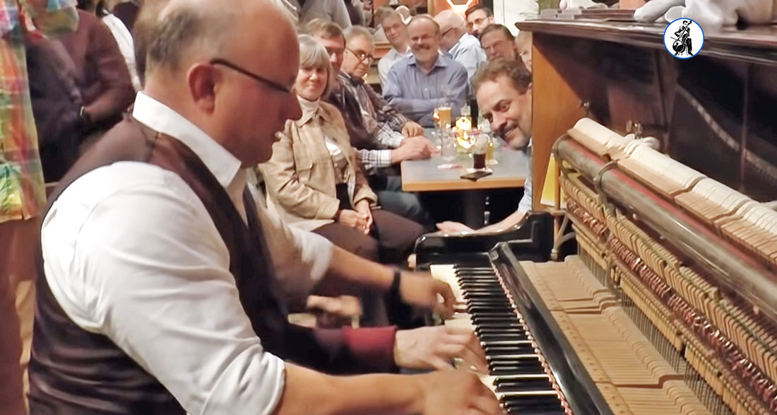 Two Boogie-Woogie Legends Entertain Pub by Playing the Same Piano