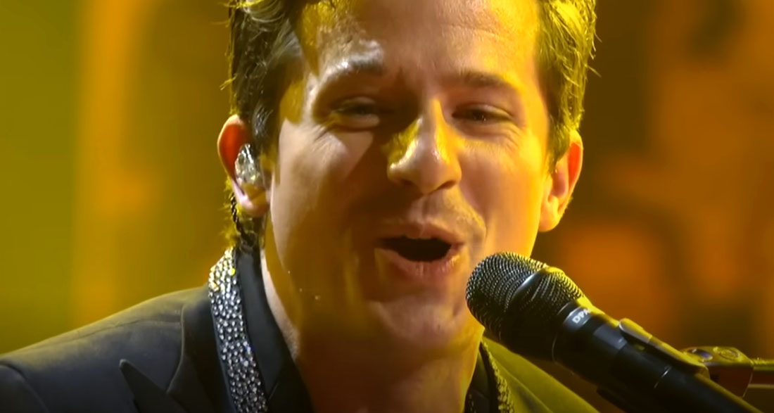 Charlie Puth singing “Don’t Let the Sun Go Down on Me” in front of Elton John is so beautiful to watch